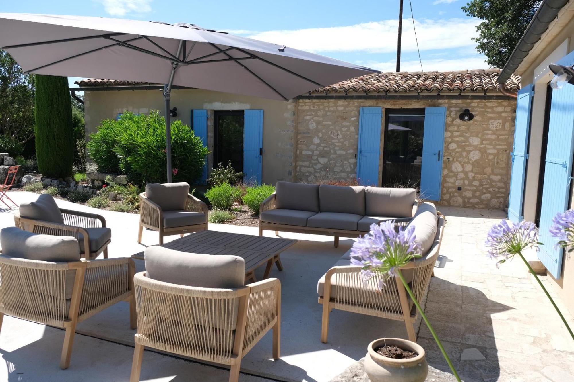 Maison Provençale avec piscine chauffée avec une jolie vue sur le Luberon, située au calme à Robion, proche de l'Isle sur la Sorgue, LS2-326 AMIRADOU Extérieur photo